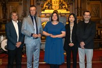 Bjorn Stevens, Patrick Cramer, Katharina Fegebank, Sarah Kang und Jochem Marotzke im Großen Saal des Hamburger Rathauses