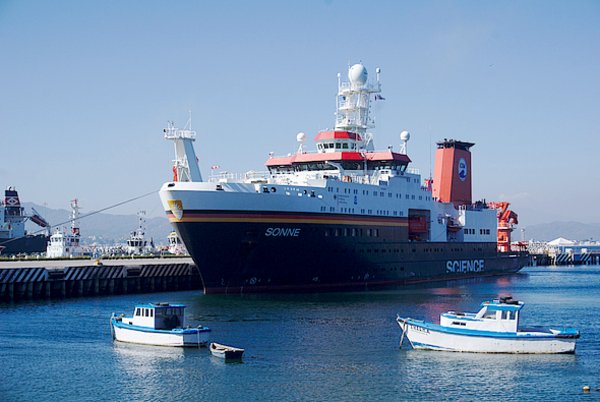 Photo of Research Vessel "Sonne"